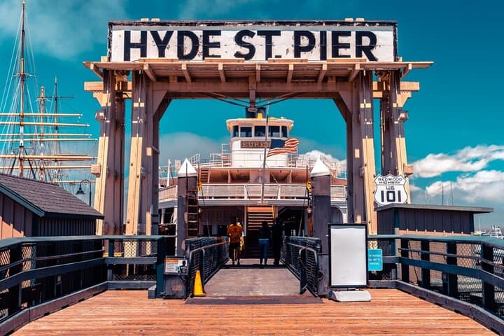 Mafia Heist at the Bay: San Francisco Waterfront Escape Game