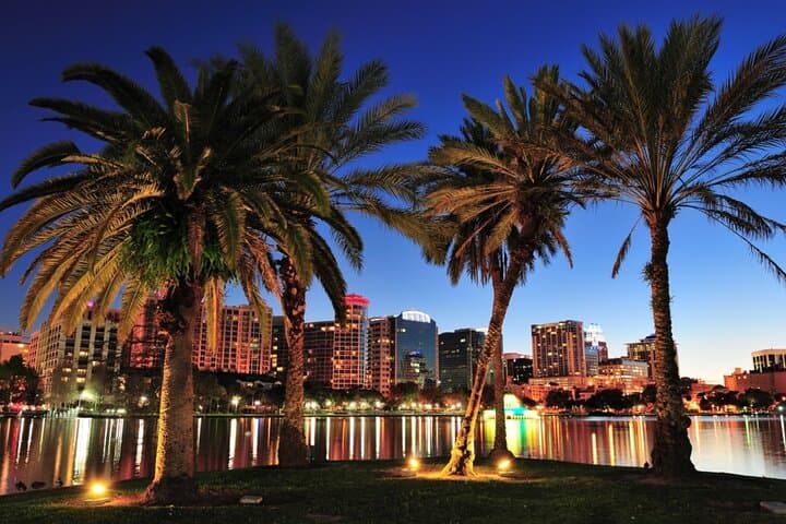 Ghost Hunt in Orlando: Self-Guided Haunted City Quest