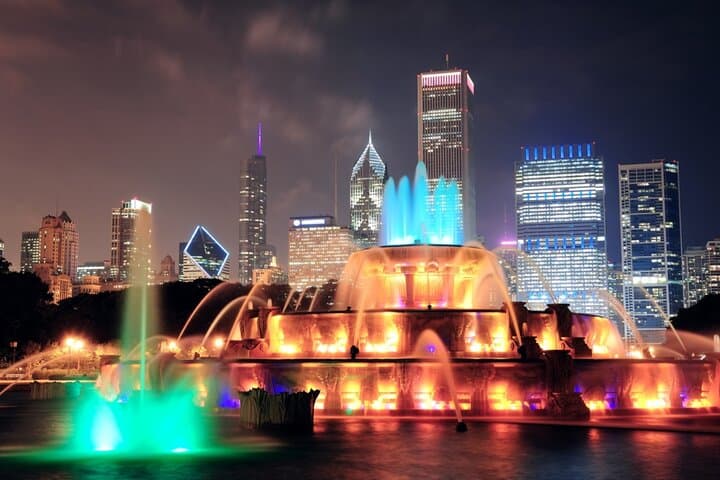 Haunted Chicago Exploration Game: Lincoln Park Ghost Walk & Phone Escape photo 5