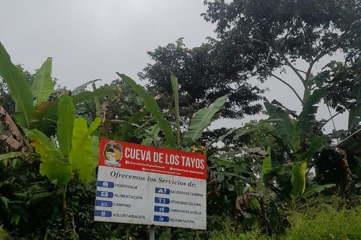 Cueva de los Tayos: Jungle Caving Near Puyo, Ecuador photo 4