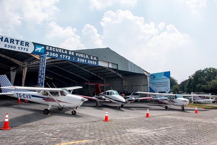 Guatemala City Test Fly: Learn to Fly Over Volcanoes & Lake Amatitlán photo 6
