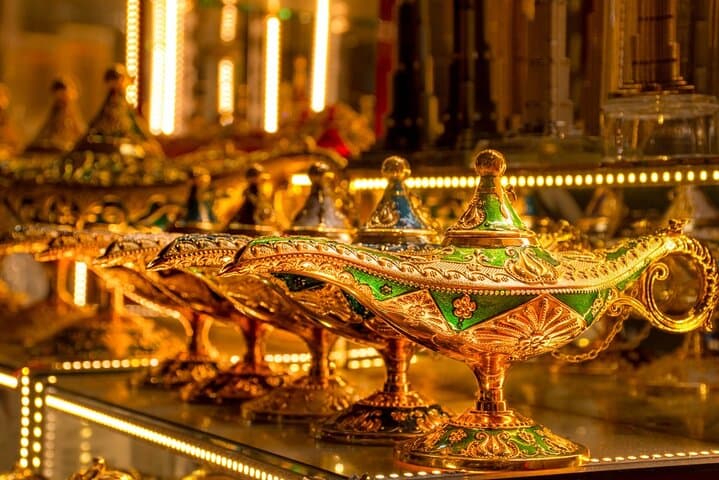 Dubai Gold Souk Guided Shopping Tour in Deira photo 6
