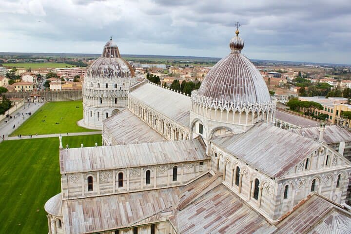 Private Florence to Pisa Transfer with 2-Hour Sightseeing Stop photo 4