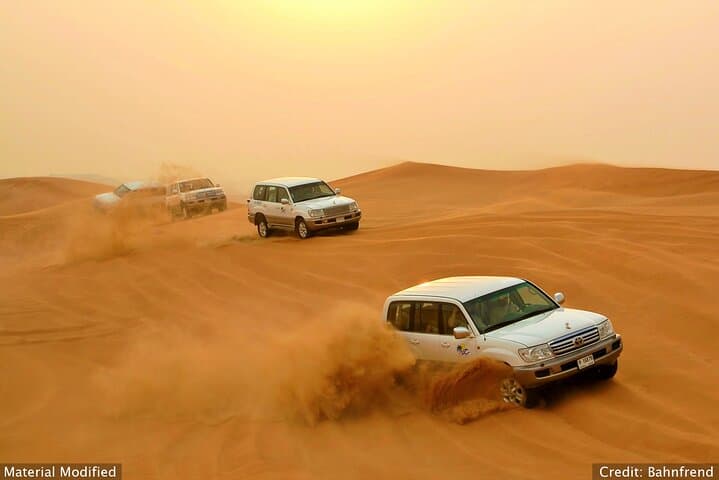 Dubai & Abu Dhabi in 6 Days: First-Class Desert, Skyscrapers & Hot-Air Balloon Experience photo 6