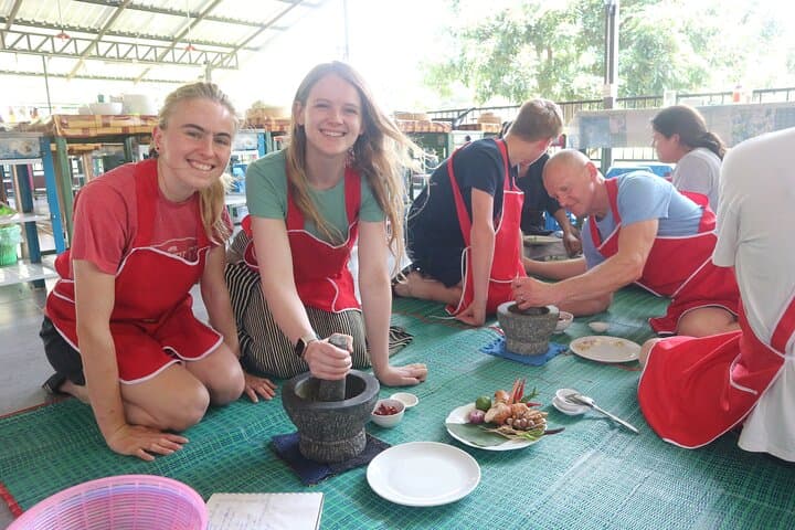 Half-Day Thai Cooking Class at Smile Organic Farm, Chiang Mai photo 4