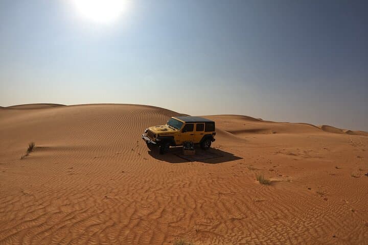 Private Desert Safari & Wadi Bani Khalid Day Trip from Muscat