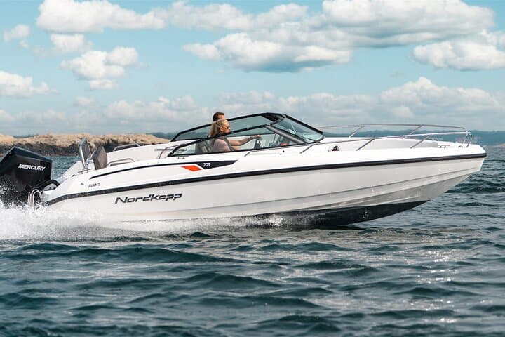 Paros & Antiparos Private Luxury Speedboat Cruise — Full-Day Custom Charter photo 2