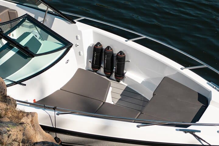 Paros & Antiparos Private Luxury Speedboat Cruise — Full-Day Custom Charter photo 4