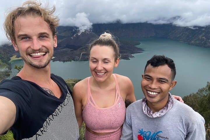 Mount Rinjani 3-Day Summit and Crater Lake Trek photo 5