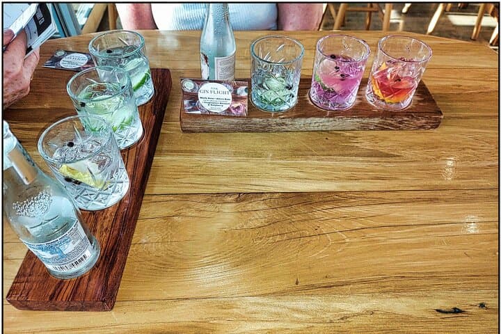 Napier Bay Tasting Tour: Beer, Wine, Cider & Gin Small-Group Experience photo 6