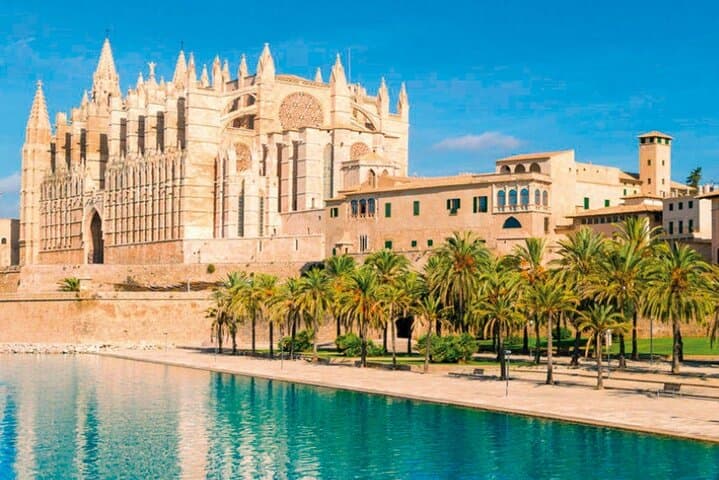 Palma Cathedral and Valldemossa in Four Hours: Guided City Walk and Mountain Village Visit photo 1