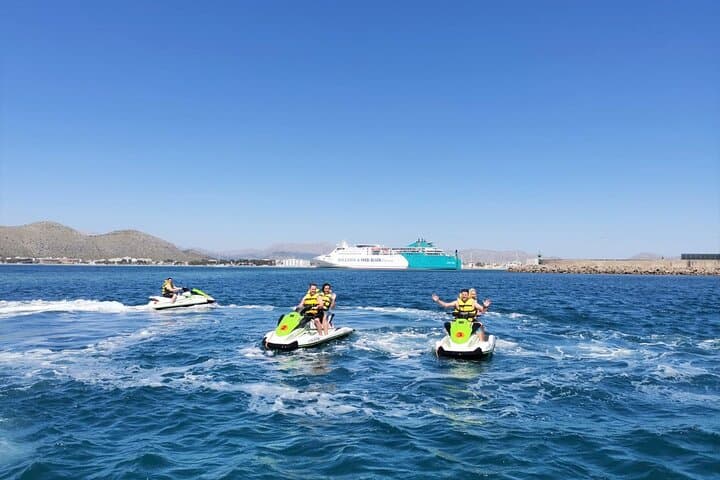 30-Minute Jet Ski Along Alcudia Beach, Mallorca photo 2