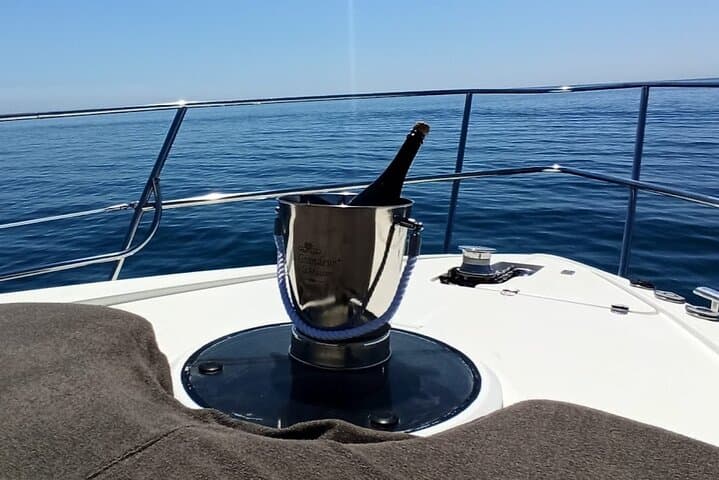 Barcelona Luxury Yacht Cruise with Catalan Tapas — 1-Hour Private Experience photo 2
