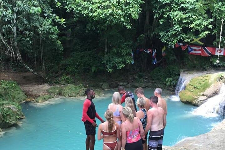 Montego Bay to Ocho Rios: Horseback Ride to Blue Hole & Dunn's River Falls photo 3