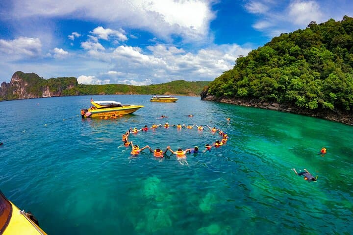 Phi Phi One Day Speed Boat Tour from Ao Nang — Snorkel Pileh Bay & Bamboo Island photo 4