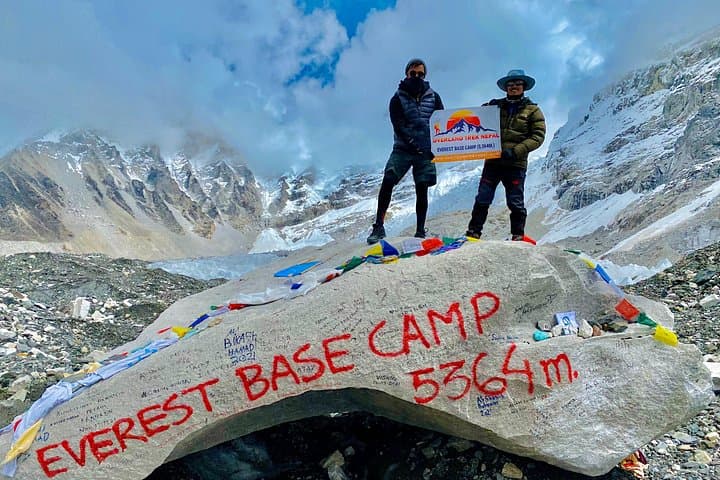14-Day Everest Base Camp Trek: Lukla to Kala Patthar High-Altitude Journey photo 4