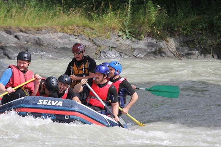 Full Fun Rafting on the Adda River — 10 km Valtellina Whitewater Adventure photo 3