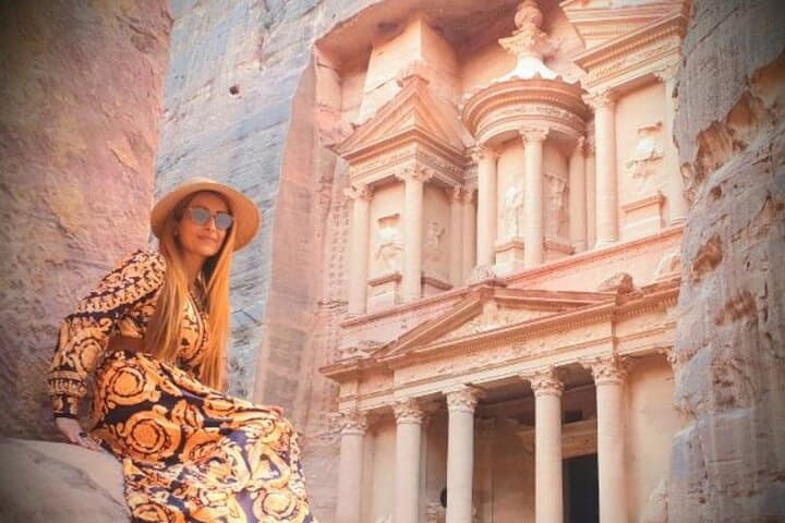Jordan’s Prestige: 8-Day Luxury Cultural and Desert Adventure photo 4