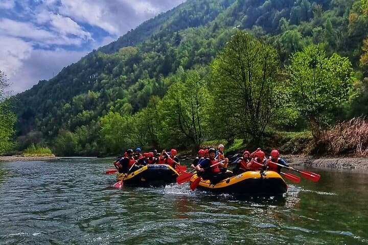 Full Fun Rafting on the Adda River — 10 km Valtellina Whitewater Adventure photo 5