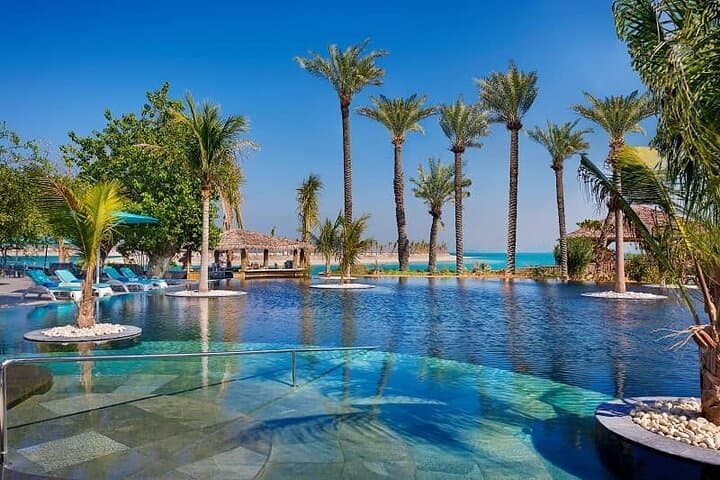 World Islands Spa Escape: Anantara Dubai Boat Transfer & Signature Massages photo 1