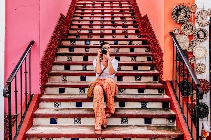 Guided Shopping Day Tour in Cancún — Mercado 28, La Isla & Playa Delfines