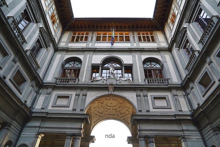 Florence Self-Guided Scavenger Hunt: Interactive Walking Tour of the Historic Center photo 2
