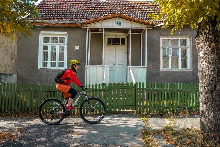 Discover Vanadzor on Two Wheels: A 3-Hour Urban Bike Tour of Soviet History and Local Culture photo 6