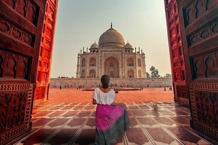 Same-Day Taj Mahal, Agra Fort & Baby Taj Tour from Delhi photo 2