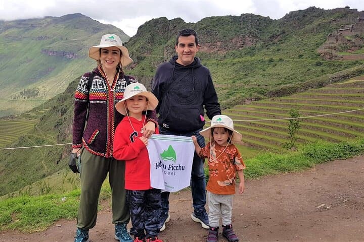 Sacred Valley VIP Private Tour: Chinchero, Moray, Maras & Ollantaytambo Day Trip photo 3
