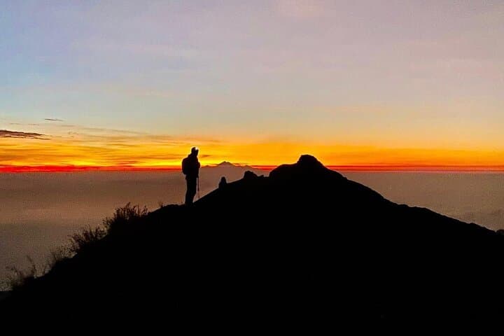 Mount Agung Sunrise Summit Trek — Bali Volcano Sunrise Hike Guide photo 3
