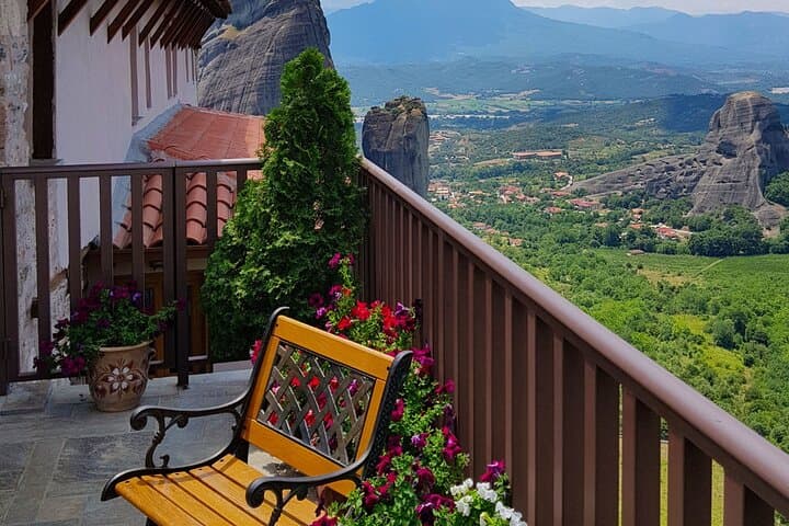 Private Meteora Full-Day Tour from Athens: Monasteries & Cliff Views photo 4