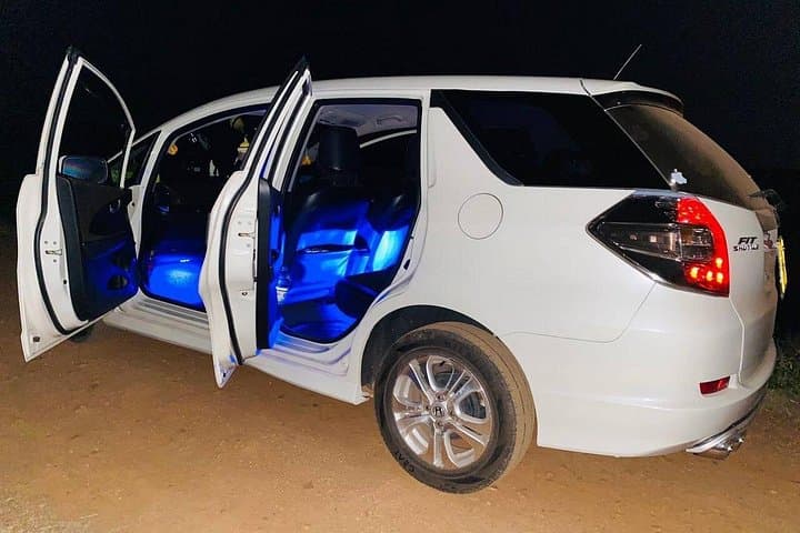 Colombo Airport to Arugam Bay Transfer with One-Hour Galle Fort Stop photo 1