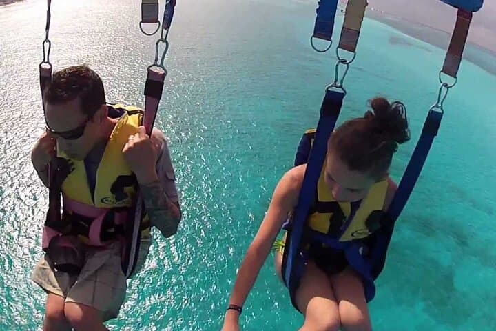 Parasailing and Snorkel Combo in Cancun: MUSA, Turtles & Shipwreck Adventure photo 3