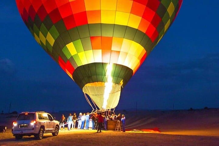 Sunrise Hot Air Balloon Over Dubai Desert with Vintage Land Rover Breakfast photo 6
