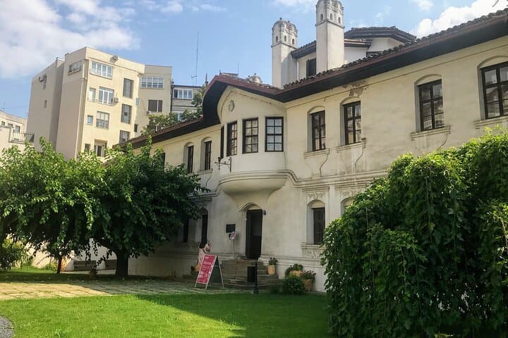 Discover Belgrade: Unexpected Treasures Walking Tour Along the Danube photo 6
