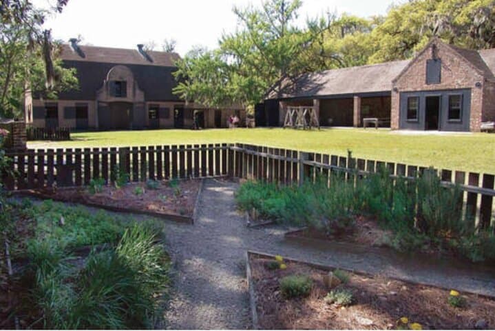 Charleston Plantation Tour: Middleton Place 3-Hour Guided Experience with Hotel Pickup photo 6