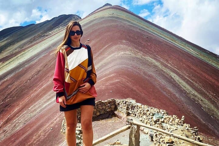 Rainbow Mountain One-Day Tour from Cusco: Hike to Vinicunca (5080 m)