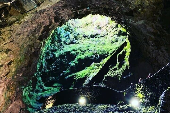 Terceira Underground Van Tour: Biscoitos Pools, Furnas do Enxofre & Gruta Natal (Half Day) photo 2