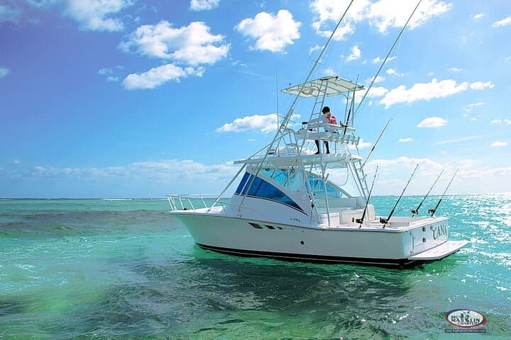 Punta Cana Private Fishing Charter on 32' Luhrs — Big Game Offshore photo 3