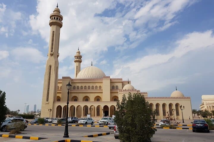Bahrain Transit Private Tour: 4-Hour Layover Sightseeing in Manama photo 4