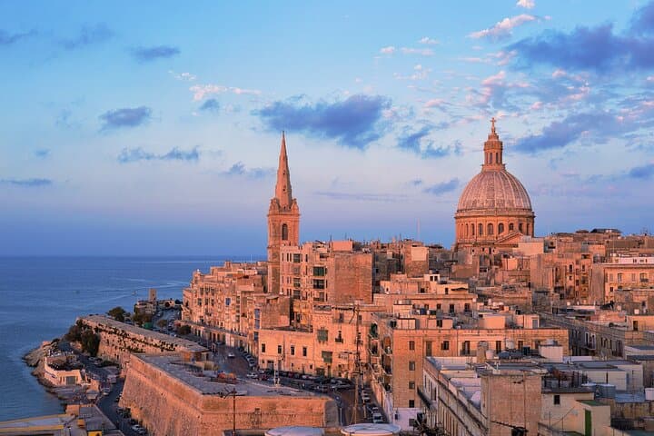 Valletta Self-Guided Scavenger Hunt: Highlights Walking Tour & Riddle Game