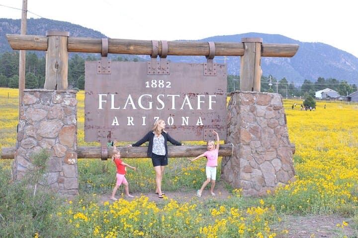 Flagstaff Scavenger Hunt: Self-Guided Walking Tour on Historic Route 66