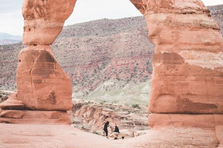Explore Arches National Park: Half Day 4x4 Tour with Iconic Delicate Arch Hike photo 2