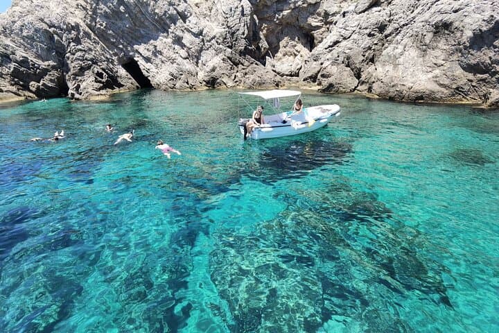 Dubrovnik Self-Drive Boat Rental to the Elaphiti Islands photo 3