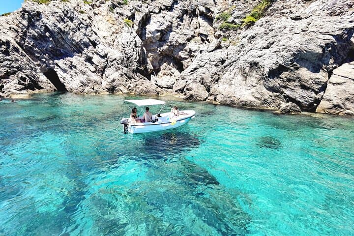 Dubrovnik Self-Drive Boat Rental to the Elaphiti Islands photo 4