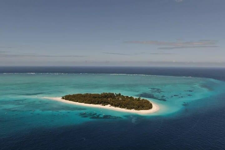 Full-Day Mnemba Island Snorkel, Prison Island & Swahili Dinner from Stone Town photo 3