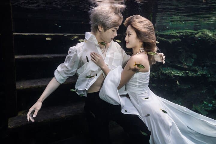Cenote Underwater Photo Shoot — Playa del Carmen Portrait Sessions photo 4