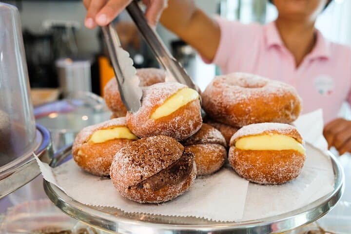 Donuts, Pastelitos & Patisseries: South Beach Sweets Walking Tour in Miami Beach photo 2