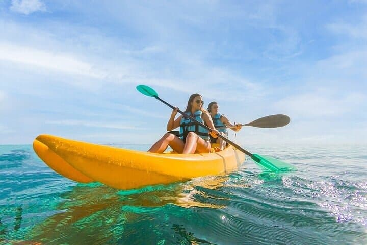 Garrafón Reef Park VIP: Snorkel, Kayak & Buffet on Isla Mujeres