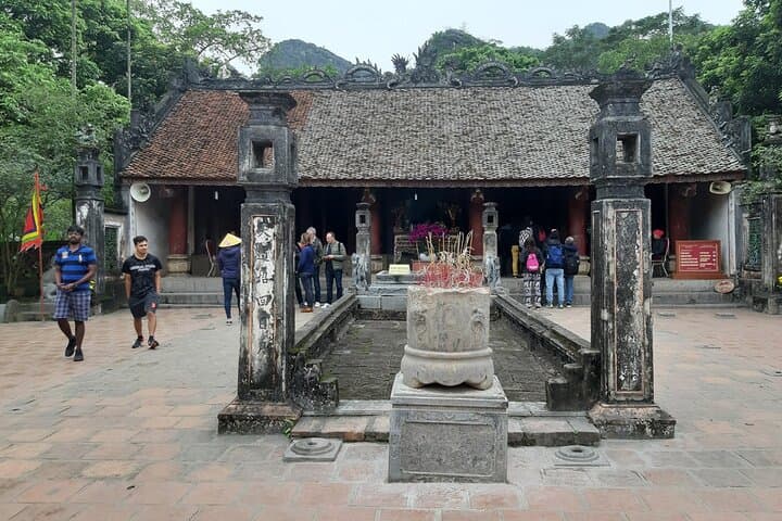 Ninh Binh Day Trip from Hanoi: Hoa Lu, Trang An Boat Tour & Mua Cave Hike photo 3